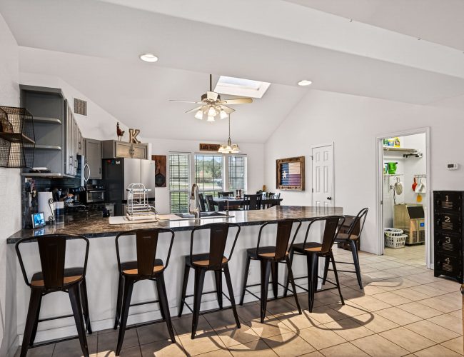 1032 Summit Rd-13