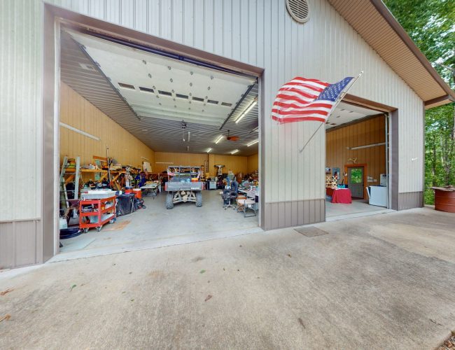 By submitting this image to Realtracs Inc, the User grants to Realtracs Inc an unrestricted license to use the image in compilations of properties and in other ways authorized by the Board of Directors.