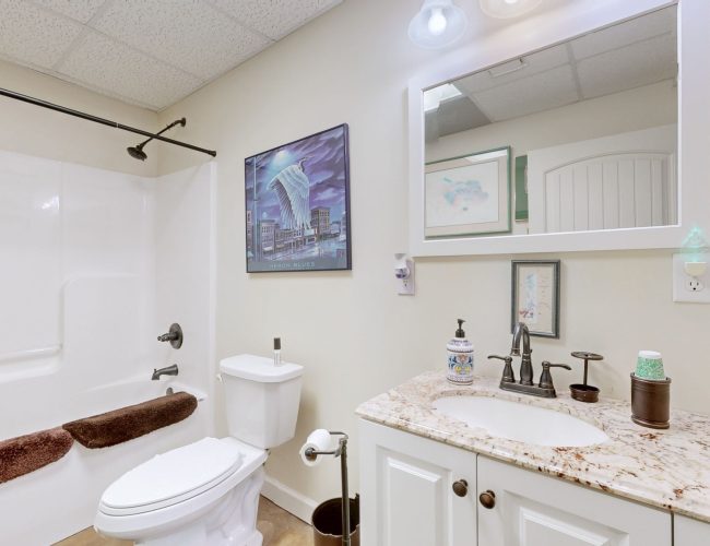 By submitting this image to Realtracs Inc, the User grants to Realtracs Inc an unrestricted license to use the image in compilations of properties and in other ways authorized by the Board of Directors.