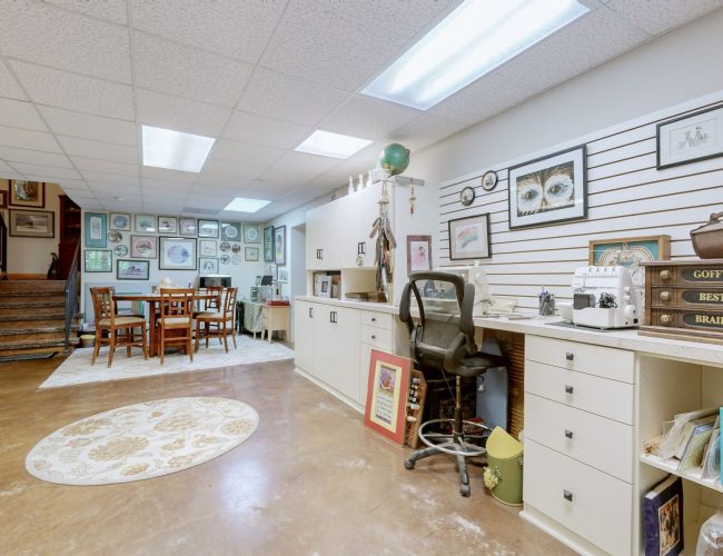 By submitting this image to Realtracs Inc, the User grants to Realtracs Inc an unrestricted license to use the image in compilations of properties and in other ways authorized by the Board of Directors.