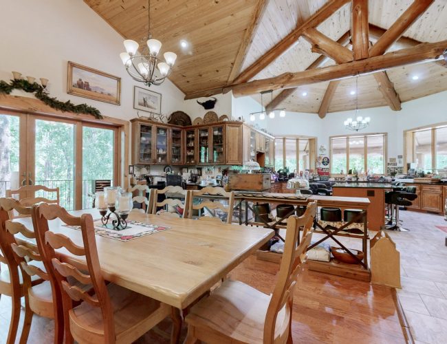By submitting this image to Realtracs Inc, the User grants to Realtracs Inc an unrestricted license to use the image in compilations of properties and in other ways authorized by the Board of Directors.