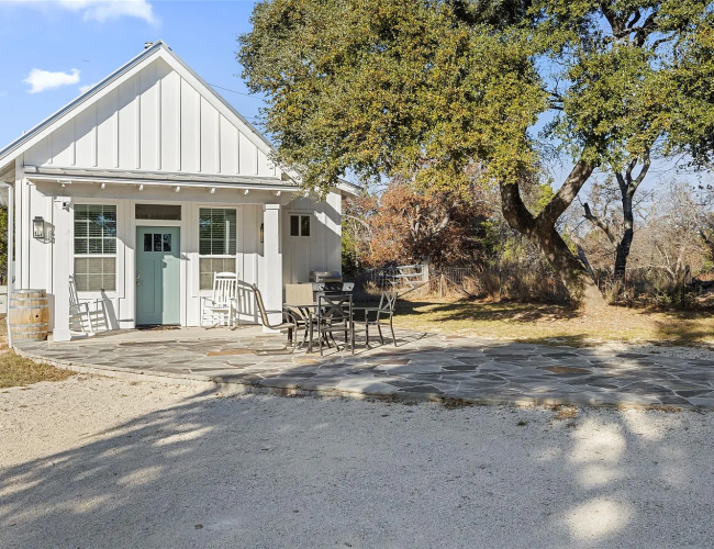 1da8b3dbe8b4c594be253a7c43f22ac8-uncropped_scaled_within_1536_1152