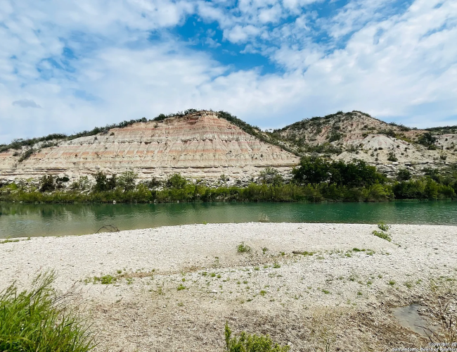 1e0c2970df109d746279690ad5832655-uncropped_scaled_within_1536_1152