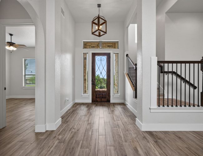 511 Elm Trail-11