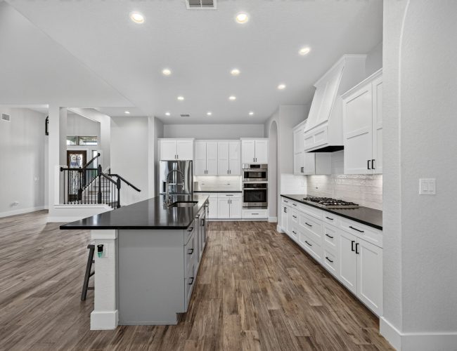 511 Elm Trail-18