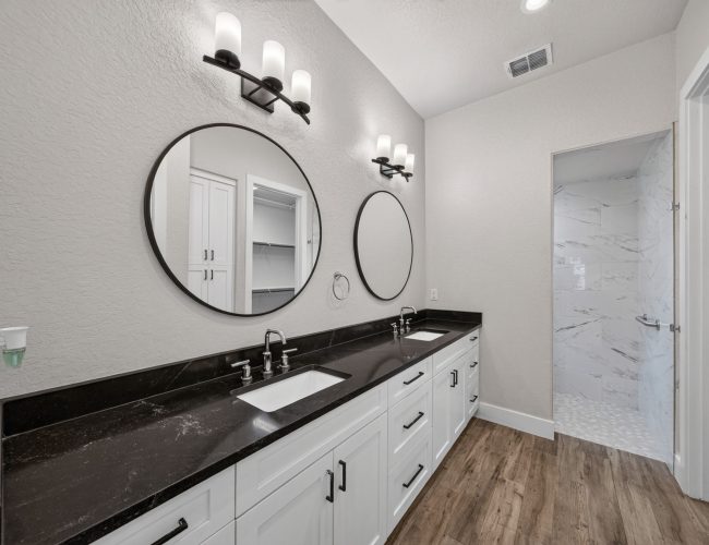 511 Elm Trail-24