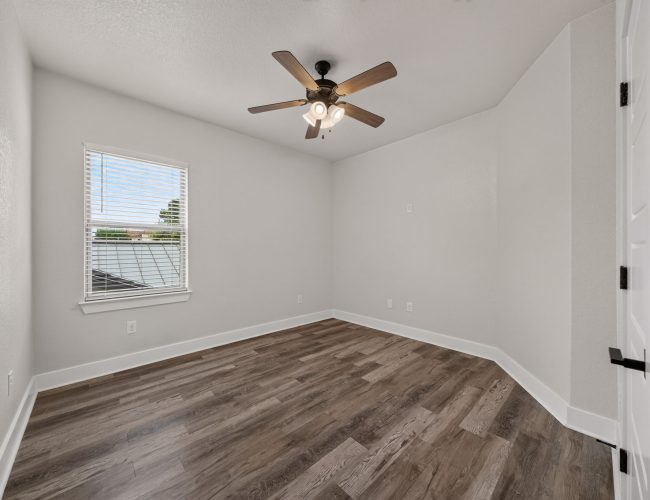 511 Elm Trail-29