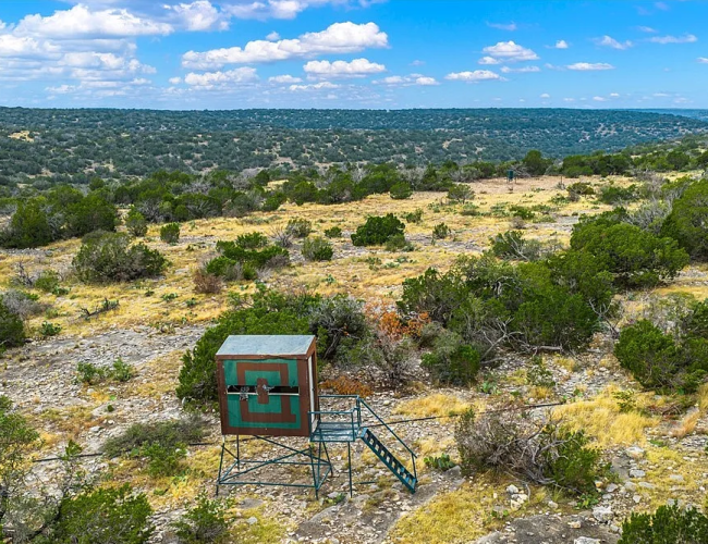 7dca704eaf9be2d309a17f38a46e2b89-uncropped_scaled_within_1536_1152